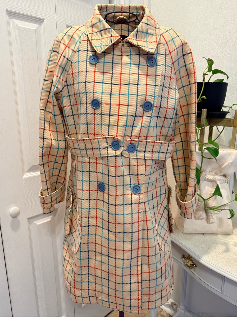 Old Money Marc Jacobs Cream Plaid Double-Breasted Trench with Blue Buttons